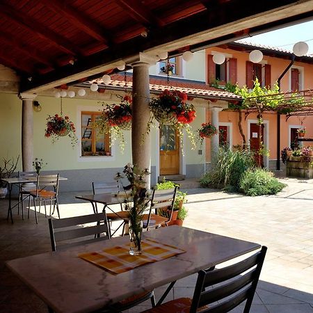 Villa Tourist Farm Dujceva Domacija Vremski Britof Exterior foto